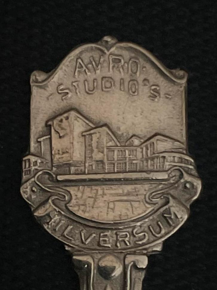 Lepeltje uit Hilversum, Antiek en Kunst, Antiek | Bestek, Ophalen of Verzenden