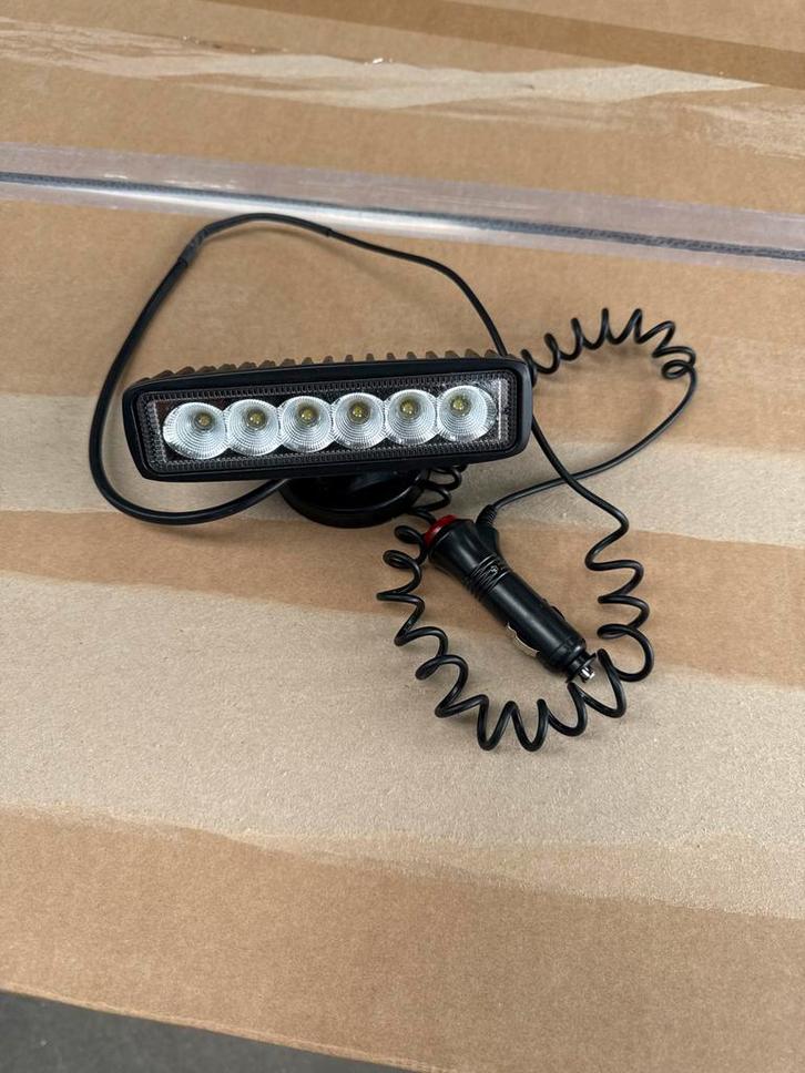 12V LED Werklamp met Sigarettenplug, Auto-onderdelen, Verlichting, Universele onderdelen, Nieuw, Ophalen of Verzenden