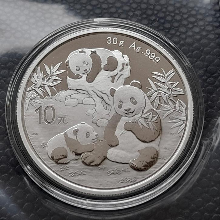 2025 Panda 30 gram zilver - 10 yuan, Postzegels en Munten, Munten | Azië, Oost-Azië, Zilver, Ophalen of Verzenden