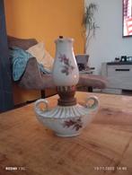 Oude olielamp met bloemmotief, Antiek en Kunst, Antiek | Lampen, Ophalen of Verzenden