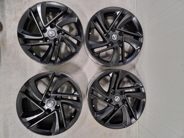 nissan snowflake 5x114 TPMS 7.0x17, Auto-onderdelen, Ophanging en Onderstel, Nissan, Gebruikt, Ophalen