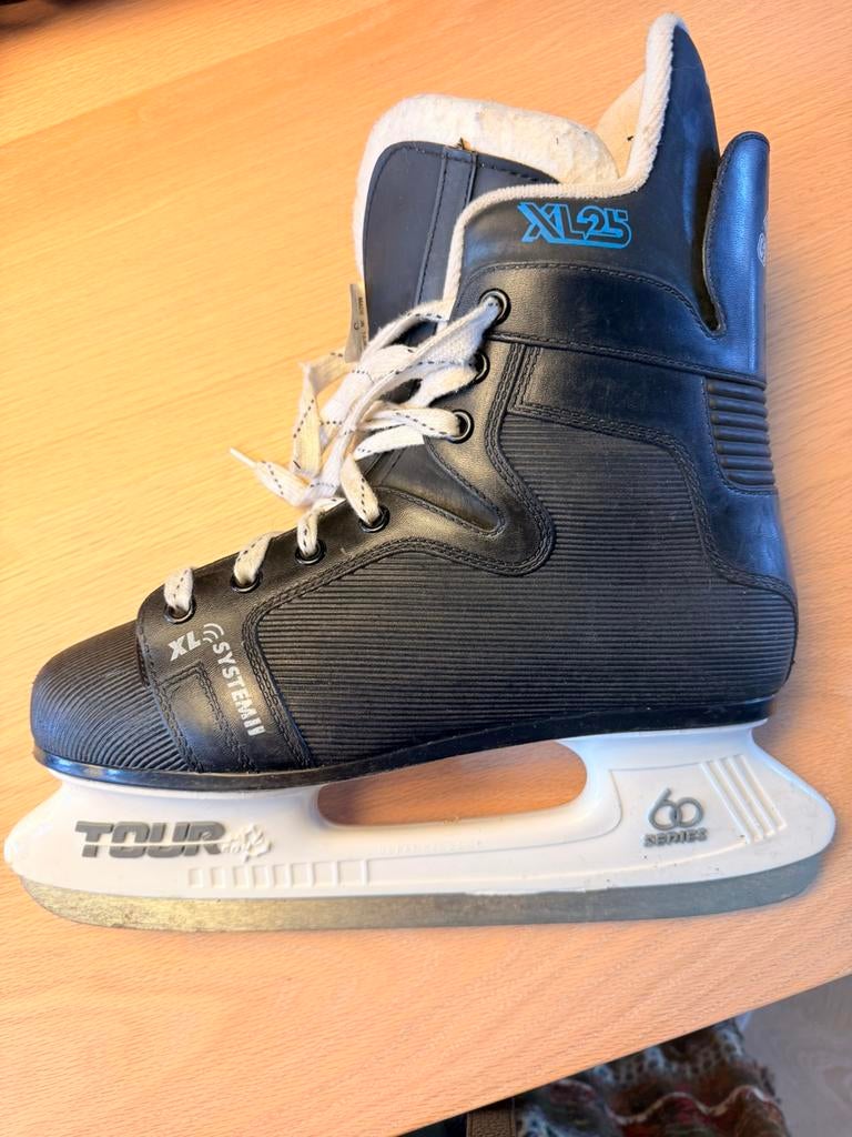 3 paar schaatsen (mt 36-41) + gratis ruime opbergtas, Ophalen of Verzenden, Zo goed als nieuw, Noren, Overige merken