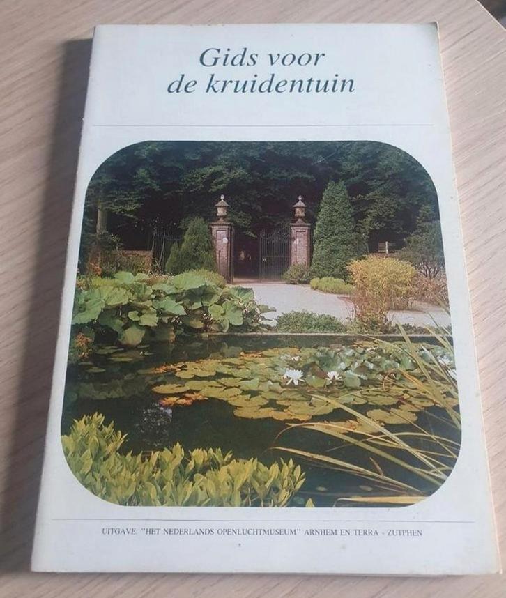Gids voor de kruidentuin - Informatief boek, Boeken, Wonen en Tuinieren, Gelezen, Tuinieren en Tuinplanten, Ophalen of Verzenden