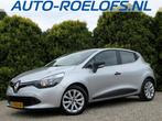 Renault Clio 0.9 TCe Authentique*Cruise*Lichtmetaal*, Voorwielaandrijving, Stof, Gebruikt, Zwart