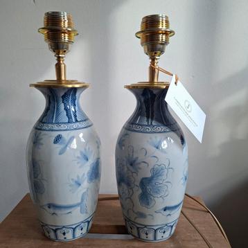 Set van 2 handgemaakte vaaslampen beschikbaar voor biedingen