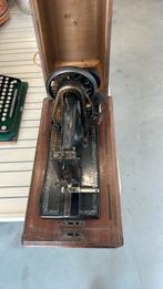 Grilzner naaimachine, Ophalen