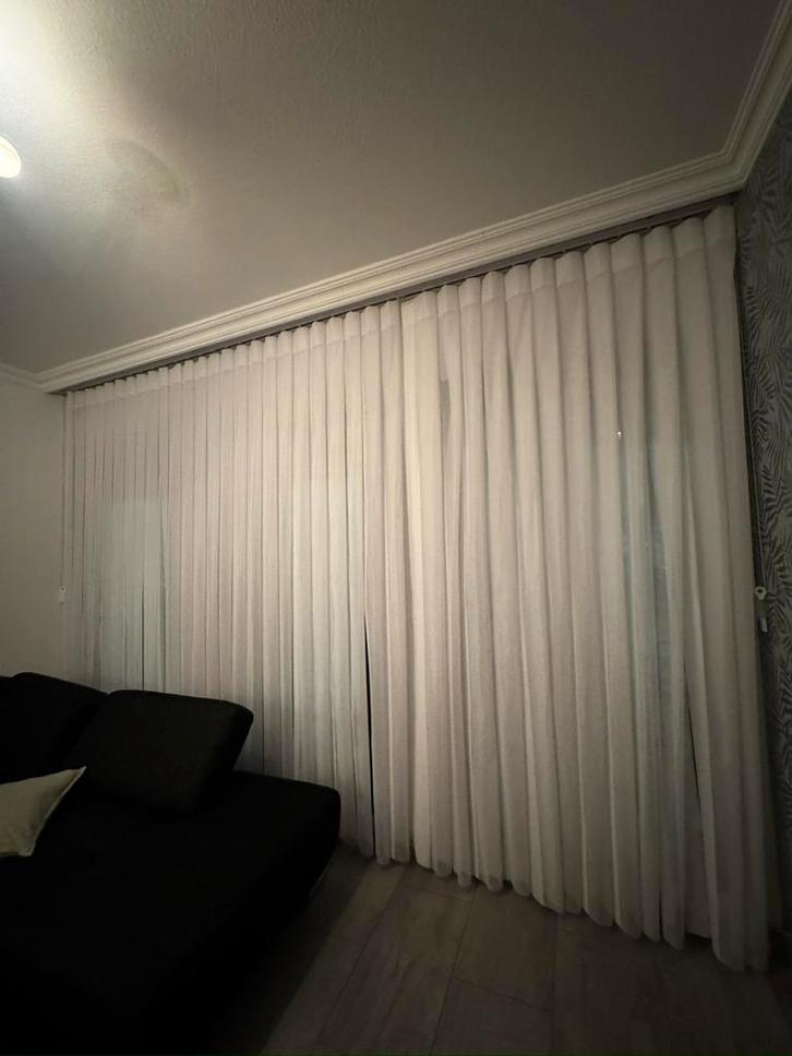 Witte inbetween wave gordijnen 2 delen totaal 400 cm breed, Huis en Inrichting, Stoffering | Gordijnen en Lamellen, Zo goed als nieuw