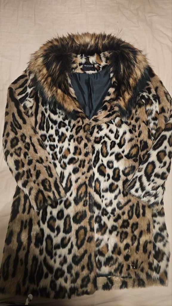 Leuke Guess jas met panterprint(nieuw), Kleding | Dames, Jassen | Winter, Zo goed als nieuw, Maat 38/40 (M), Bruin, Ophalen of Verzenden