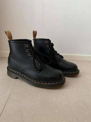Dr Martens Vegan Ankleboots maat 37 zwart beschikbaar voor biedingen