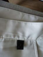 nieuw PEAK PERFORMANCE knie broek W32 - GRATIS zend, Kleding | Dames, Maat 38/40 (M), Kort, Verzenden, Wit