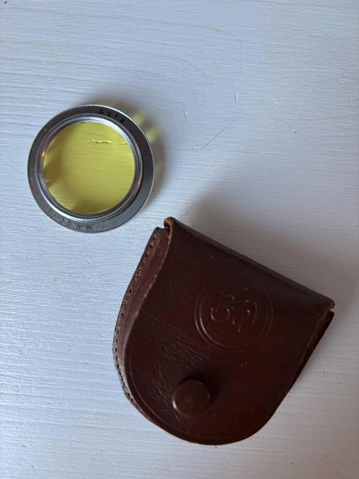 Geelfilter voor Agfa Click met lederen B+W pouch, Audio, Tv en Foto, Fotografie | Filters, Gebruikt, Overige typen, Minder dan 50 mm