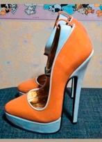 Wonderheels Drag Queen maat 43 met gesp. NIEUW. Ook in blauw, Nieuw, Oranje, Ophalen of Verzenden, Schoenen met hoge hakken