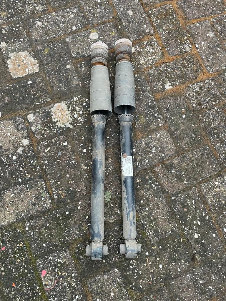 Audi A4 2016 schokdempers, Auto-onderdelen, Ophalen of Verzenden, Audi