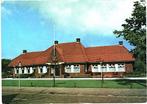 805626	st Anna Parochie	Friesland	Gemeentehuis	Gelopen met p, Verzamelen, Ansichtkaarten | Nederland, Ophalen of Verzenden, Gelopen
