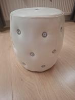 Witte poef met Swarovski look, Ophalen, Rond, Minder dan 50 cm, Zo goed als nieuw
