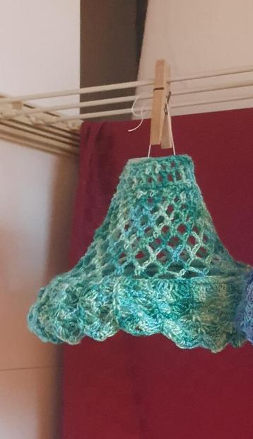 gehaakte lampion, lampenkapje beschikbaar voor biedingen