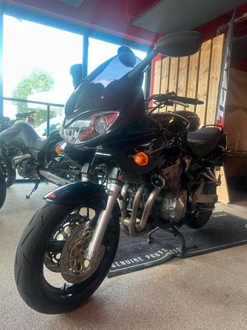 Suzuki GSF 600s Bandit beschikbaar voor biedingen