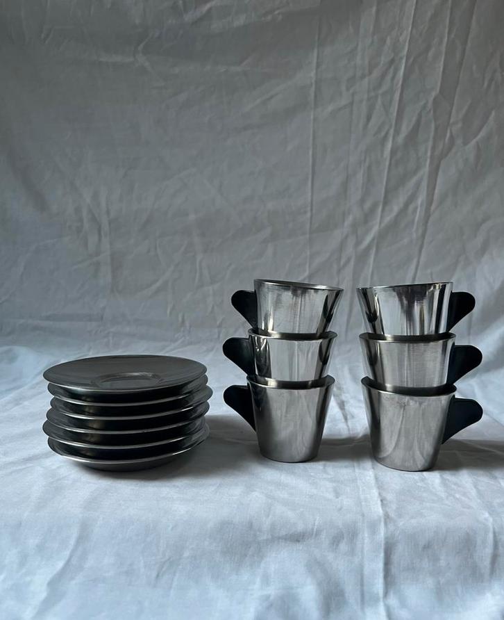 Vintage IKEA RVS espresso set kopjes en schotels | jaren 90, Huis en Inrichting, Keuken | Servies, Kop(pen) en/of Schotel(s), Overige stijlen