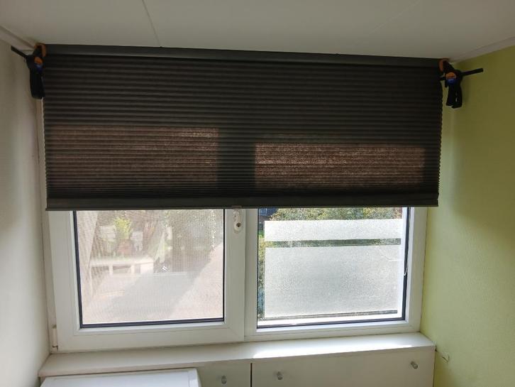 Plissé gordijn 140cm, Huis en Inrichting, Stoffering | Gordijnen en Lamellen, Zo goed als nieuw, 100 tot 150 cm, Bruin, Ophalen