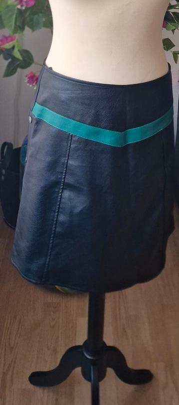 Vero Moda Imitatie Leren Rokje M beschikbaar voor biedingen