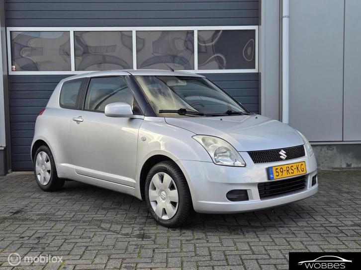 Suzuki Swift 1.3 GLS Airco, Auto's, Suzuki, Bedrijf, Te koop, Swift, ABS, Airbags, Airconditioning, Alarm, Centrale vergrendeling