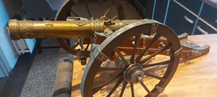 Miniatuur Kanon model Louis XIV met beweegbare loop, Antiek en Kunst, Antiek | Overige Antiek, Ophalen