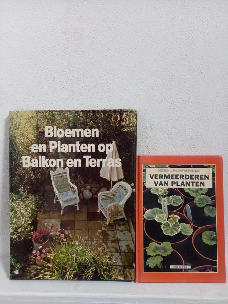 2 boeken
Bloemen en planten, Boeken, Natuur, Gelezen, Ophalen of Verzenden