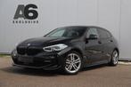 BMW 1-serie 118i Business Edition M Sport Automaat Black Opt, Auto's, 65 €/maand, Gebruikt, Met garantie (alle), Zwart