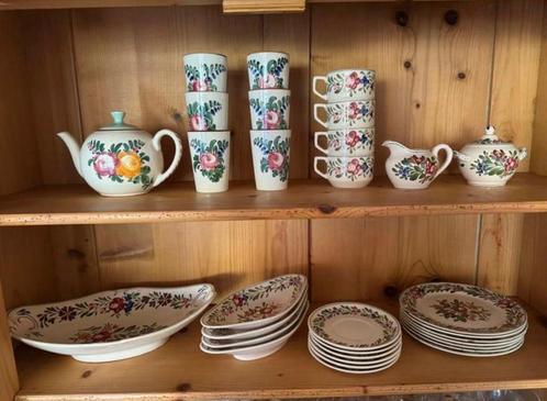 Enorme Serviesset Sarreguemines France Rusticana Zell Baden, Antiek en Kunst, Antiek | Servies compleet, Ophalen