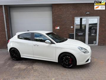 Alfa Romeo Giulietta 1.4 T Business Executive|AIRCO|AUTOMAAT beschikbaar voor biedingen