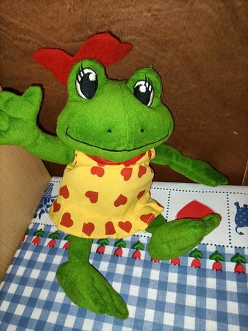 Duinrell kikker meisje knuffel 30 cm groot  beschikbaar voor biedingen