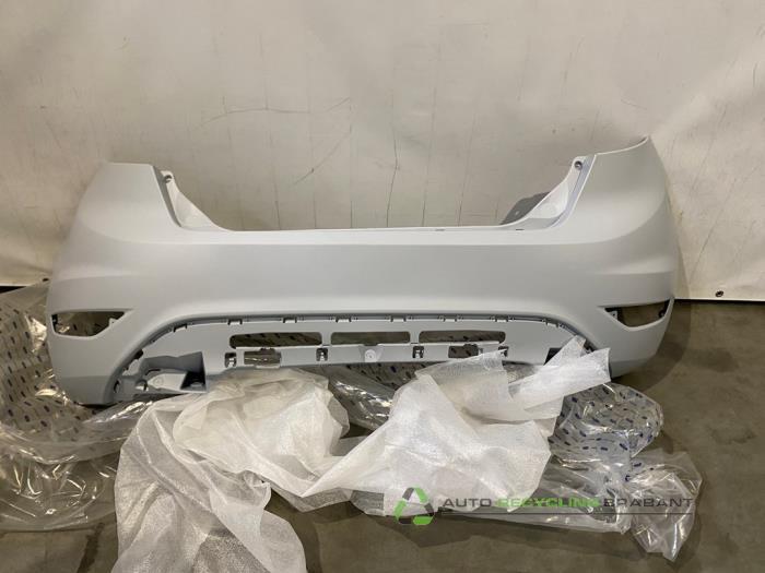 Achterbumper van een Ford Fiesta, Gebruikt, -, -, Ophalen of Verzenden