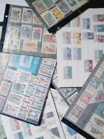 Rusland diverse zegels en blokken. Deels ongetand. #2, Postzegels en Munten, Postzegels | Volle albums en Verzamelingen, Verzenden