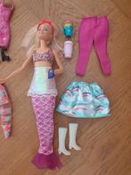 barbie met kleding en accessoires, Ophalen of Verzenden, Gebruikt, Barbie