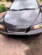 Volvo V70 2.4 140PK 2004 Zwart, Auto's, Voorwielaandrijving, Stof, 1800 kg, Zwart