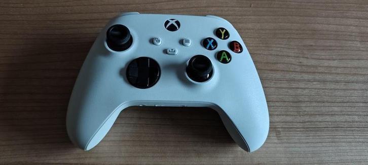 Xbox Series Controller met TMR joysticks, Spelcomputers en Games, Spelcomputers | Xbox | Accessoires, Refurbished, Xbox One, Xbox Series X