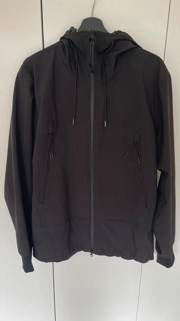 CP Company softshell jas maat 56 beschikbaar voor biedingen