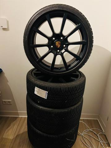 Originele Porsche 911 (991) 20” breedset velgen winterbanden beschikbaar voor biedingen