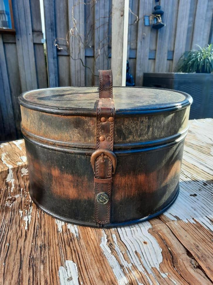 Vintage Houten Hoedendoos - 30cm Rond, Antiek en Kunst, Antiek | Overige Antiek, Ophalen of Verzenden