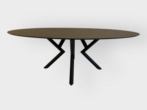 Ovale eettafel donker grijs eiken 220x120, Huis en Inrichting, Tafels | Eettafels, Zo goed als nieuw, 100 tot 150 cm, 200 cm of meer