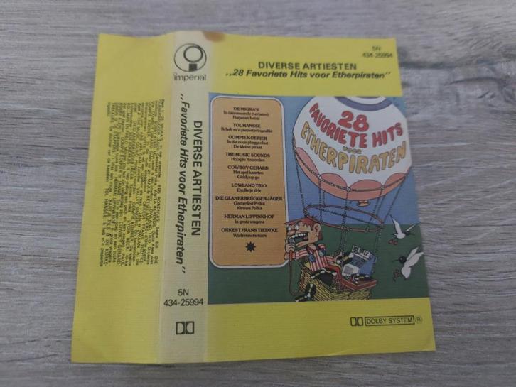 28 FAVORIETE HITS VOOR ETHERPIRATEN (CASSETTEBANDJE), Cd's en Dvd's, Cassettebandjes, Gebruikt, Origineel, Nederlandstalig, 1 bandje