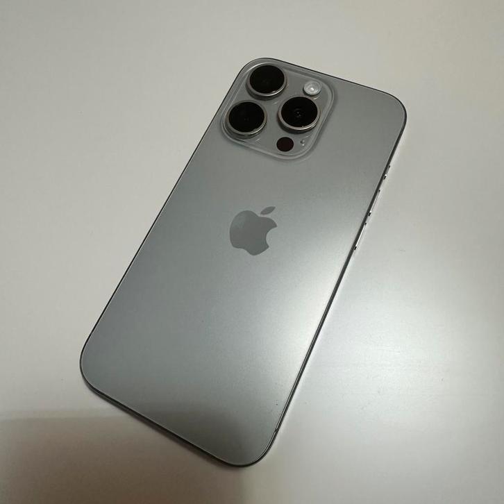 iPhone 15 Pro 128GB - Zo goed als nieuw!, Telecommunicatie, Mobiele telefoons | Apple iPhone, Zo goed als nieuw, 128 GB, Zonder abonnement