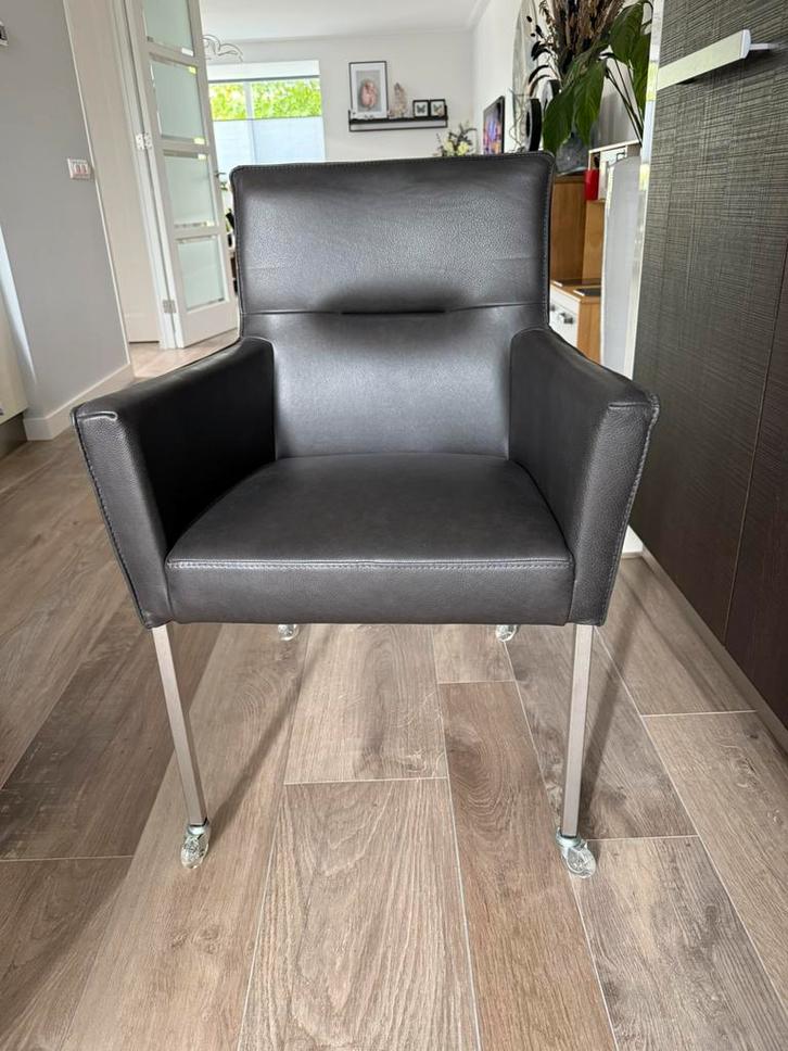 4 Inhouse Brienza Lederen Eetkamerstoelen - Graphite, Huis en Inrichting, Stoelen, Zo goed als nieuw, Vier, Leer, Metaal, Bruin