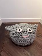 Gehaakte poef, Ophalen, Zo goed als nieuw, Grijs