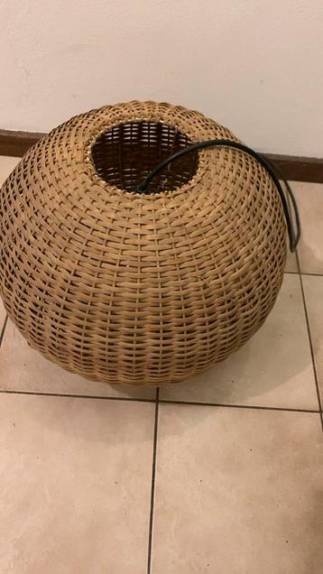 Vintage Rotan hanglamp jaren ‘60 beschikbaar voor biedingen