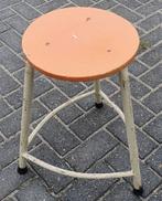 Oude kruk, Ophalen, Gebruikt, Hout