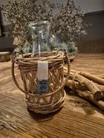 Riviera maison karaf in rattan 0,5ltr, Huis en Inrichting, Ophalen of Verzenden, Zo goed als nieuw
