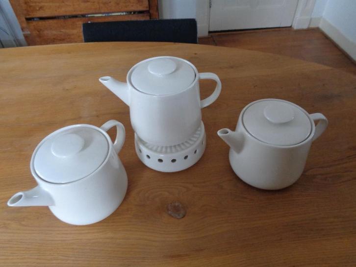 HEMA theepot+ theelichtje (Chicago) 1.7L, Huis en Inrichting, Keuken | Servies, Nieuw, Overige typen, Effen, Porselein, Ophalen of Verzenden