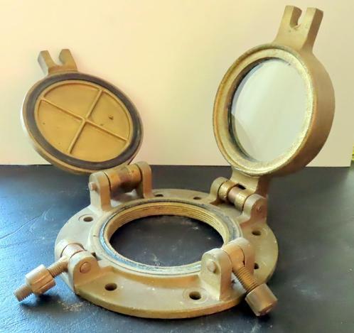 Uit inboedel: Zware bronzen afsluiter met kijkglas  13,5  kg, Verzamelen, Scheepvaart, Zo goed als nieuw, Gebruiksvoorwerp, Verzenden