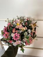 Boeket kunstbloemen, Huis en Inrichting, Woonaccessoires | Kunstplanten en Kunstbloemen, Ophalen of Verzenden, Zo goed als nieuw